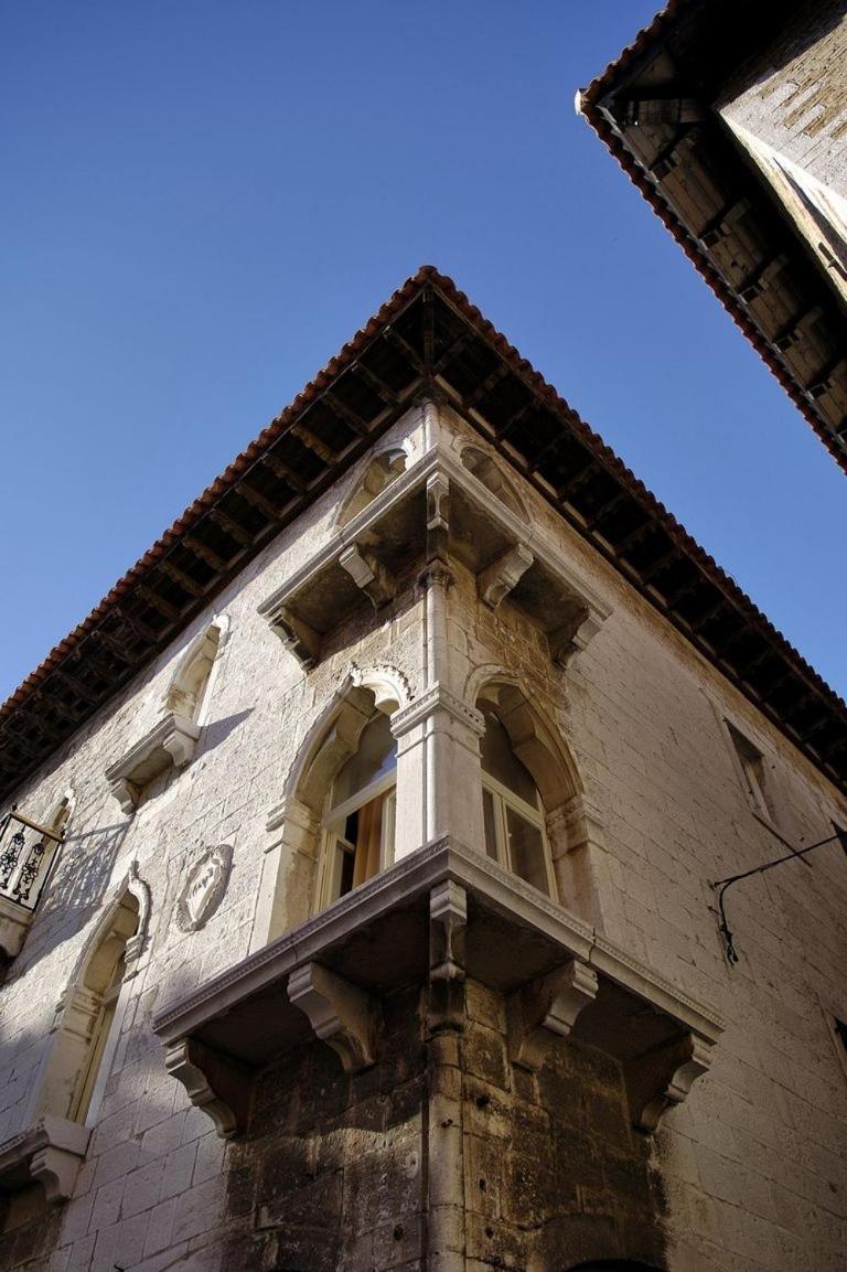 Apartment In With Terrace, Air Conditioning, Wifi, Washing Machine Poreč